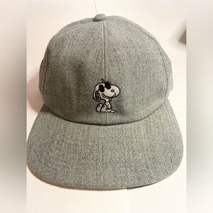 2017 Vans Peanuts Snoopy Hat/Cap - Gray - Off the Wall Adjustable Strap